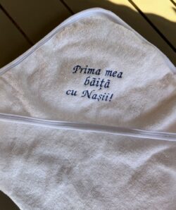 Prosop gros prima baita cu nasii - albastru