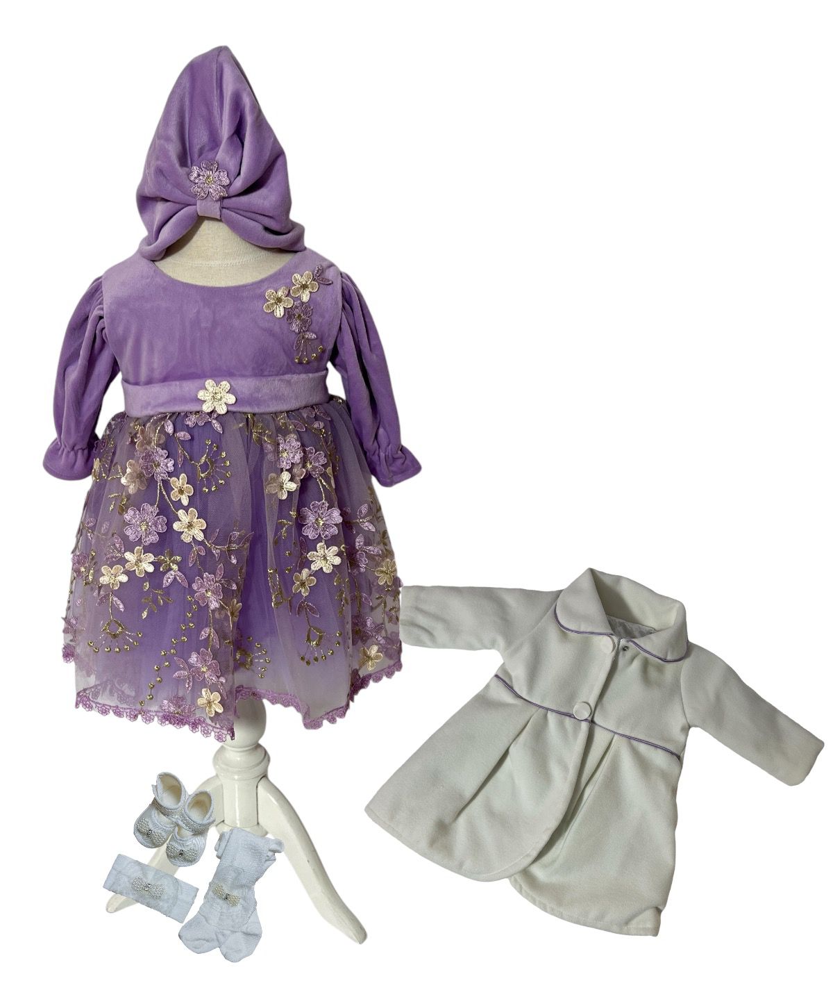Set complet botez fetita Lydia- lila cu palton Set complet botez fetita Lydia- lila cu palton