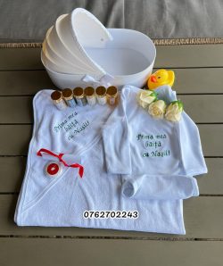 Set pentru baietel prima baita pe verde