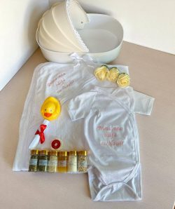 Set pentru prima baita pe roz cu maneca scurta