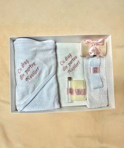 Trusou botez brodat Cu drag din partea nasilor – pudra